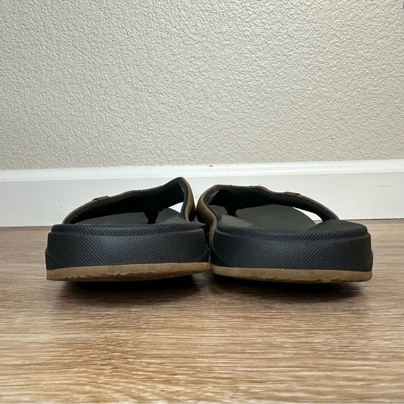 Reef Men's Size 8 Cushion Spring  Flip Flop Sandals - Picture 9 of 12